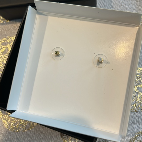 Disney Baublebar Mickey in sunglasses 3-D with beaded ears studs - Picture 4 of 6